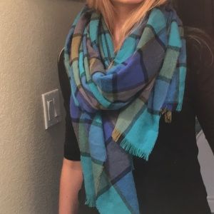 LL Bean signature Scarf - blue, black, teal